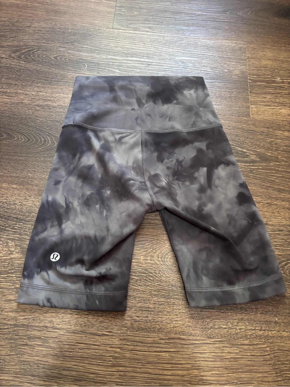 Lululemon Wunder Train Contour Fit High Rise Short, 8” - Picture 7 of 10